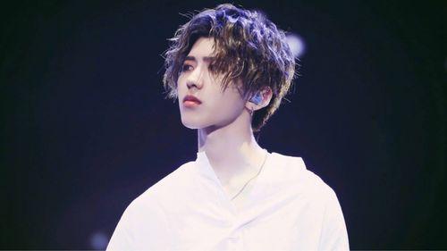 蔡徐坤娱乐圈吃瓜事件,揭秘吃瓜背后的真相与影响